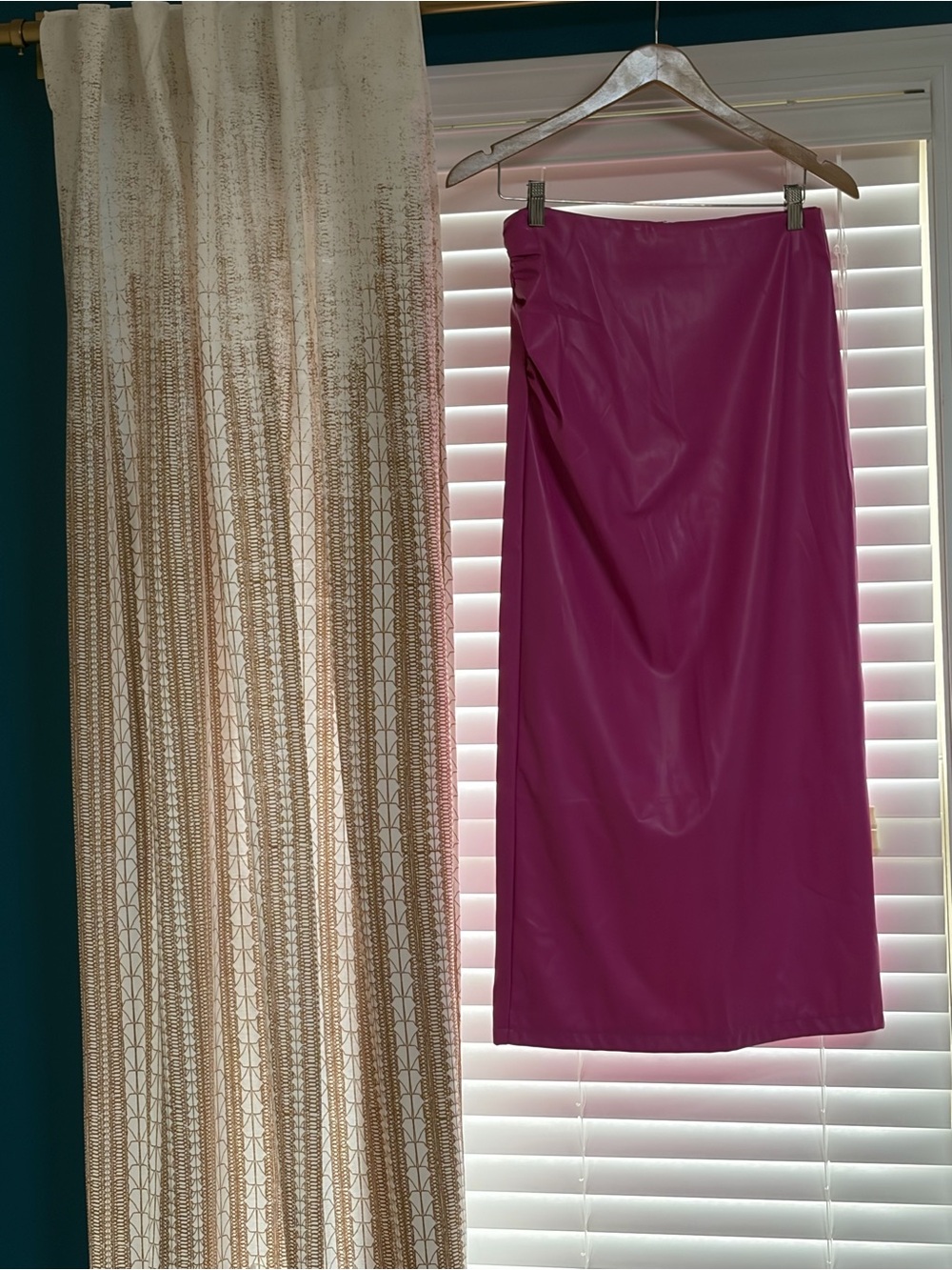 Fashion Nova Hot Pink Faux-Leather Pencil Skirt